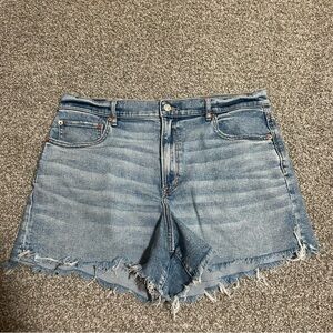 American Eagle Highest Rise 90s Boyfriend Short